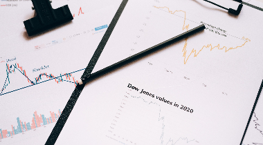 可選消費 - 2025年8月魔鏡數據